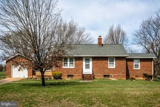 8635 NORTH VALLEY PIKE - Photo 1