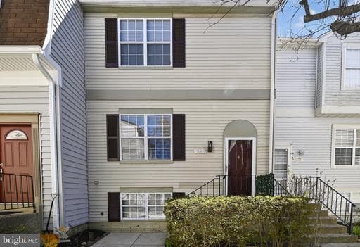 5866 BRIDGETOWN CT - Photo 1