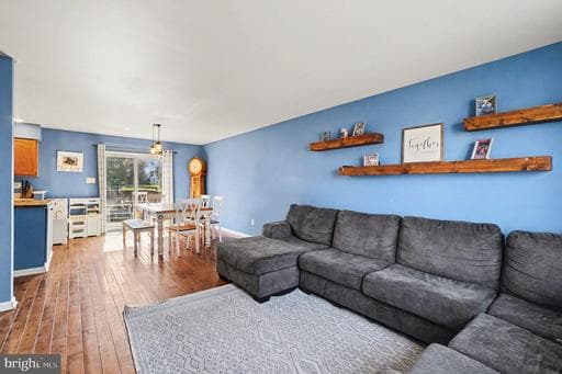 2702 WILDBERGER AVENUE - Photo 1