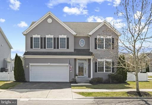 402 CONOR DRIVE - Photo 1