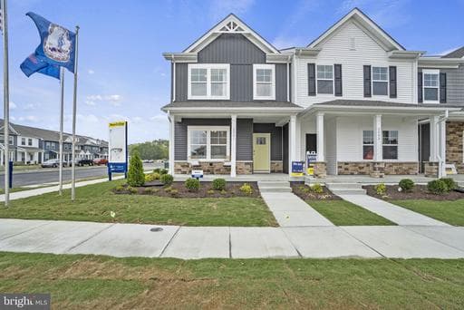 17382 CLARK & YORK BOULEVARD - Photo 1