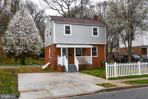 9723 NARRAGANSETT PARKWAY - Photo 1