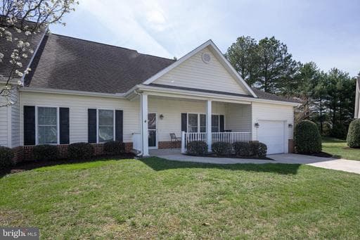 929 WINDING WAY - Photo 1