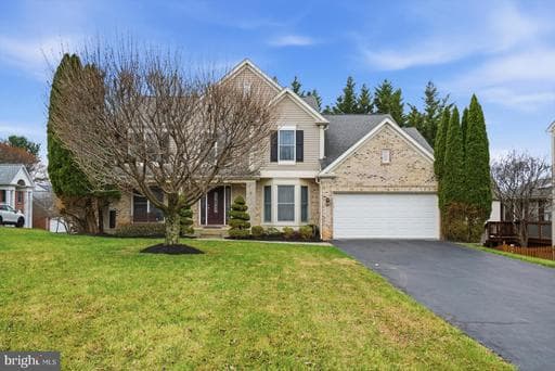 7 CORNFIELD COURT - Photo 1