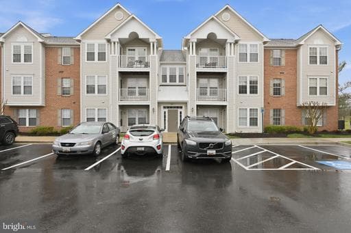 695 WINDING STREAM WAY 301 - Photo 1
