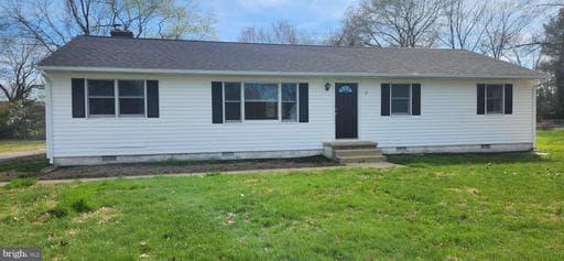 45031 IRVIN STREET - Photo 1