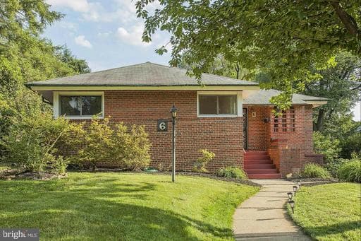 6 WOODMOOR DRIVE - Photo 1