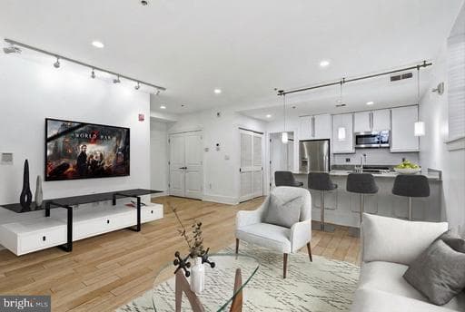 2818 CONNECTICUT AVE NW #5,WASHINGTON,DC,20008,WASHINGTON - Photo 1