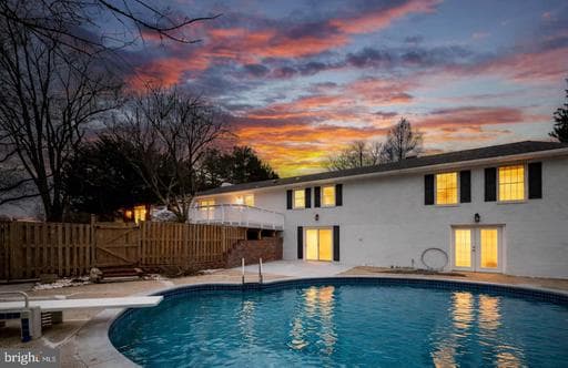 1515 IVY HILL ROAD - Photo 1