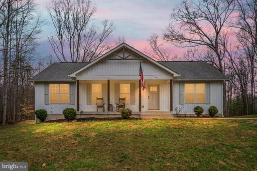 164 CYPRESS COURT - Photo 1