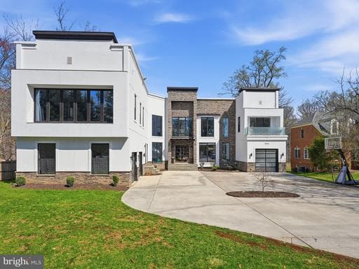 10405 BOSWELL LANE - Photo 1