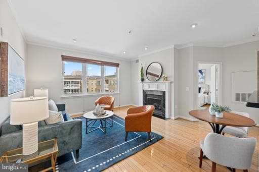2001 12TH STREET 407 - Photo 1