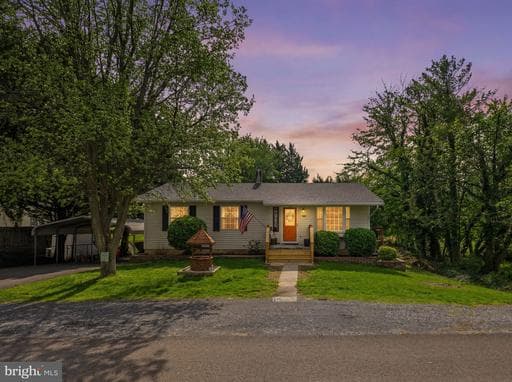 5350 WATER STREET - Photo 1