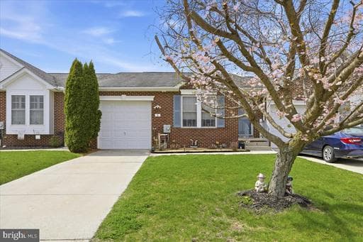 5 Eckstine Ct, Smithsburg, MD 21783-2119, United States - Photo 1