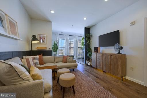 8045 NEWELL STREET 514