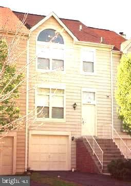 519 DAKOTA DRIVE - Photo 1