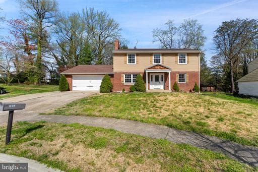 302 Bennington Ct, Upper Marlboro, MD 20774-1405, United States - Photo 1