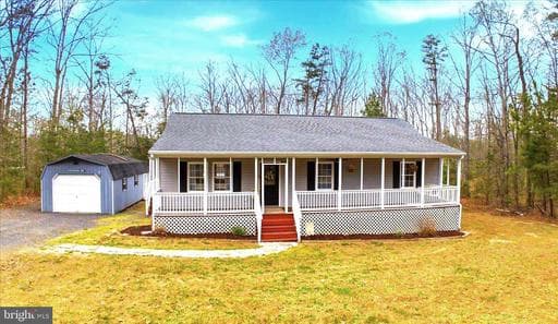 536 Pine Harbour Dr, Mineral, VA 23117-4664, United States - Photo 1