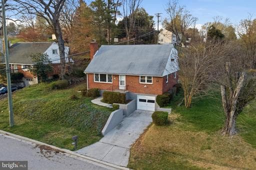 6703 GLENKIRK ROAD