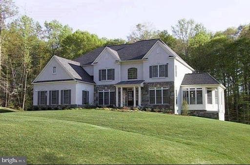 8220 Roseland Dr, Fairfax Station, VA 22039-2534, United States - Photo 1
