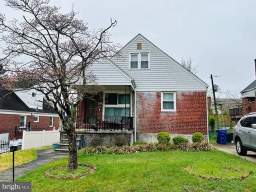 3807 CEDARHURST ROAD - Photo 1