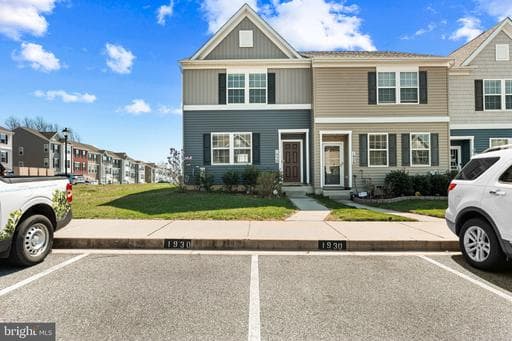 1930 GRAYMOUNT WAY - Photo 1