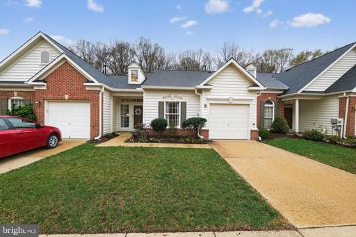 330 COLONY POINT PLACE - Photo 1