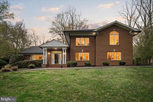 10810 Burbank Dr, Potomac, MD 20854-1556, United States - Photo 1
