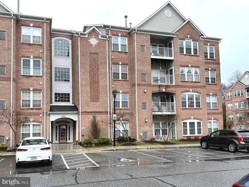 4501 TALCOTT TERRACE 4501P - Photo 1