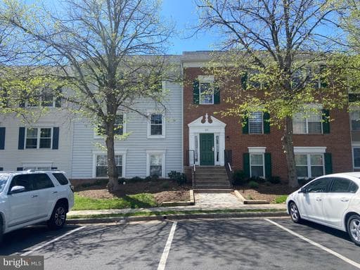 113 Prosperity Ave SE, Leesburg, VA 20175-4157, United States - Photo 1