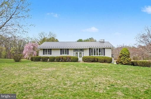 1621 LIBERTY GROVE ROAD - Photo 1