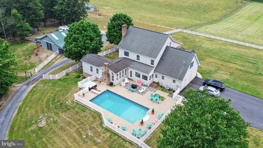 1050 BROOKSTONE ROAD - Photo 1