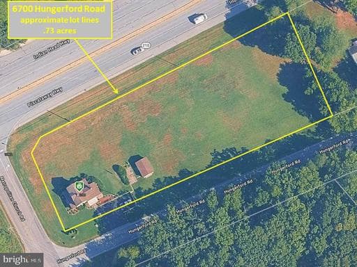 6700 HUNGERFORD ROAD - Photo 1