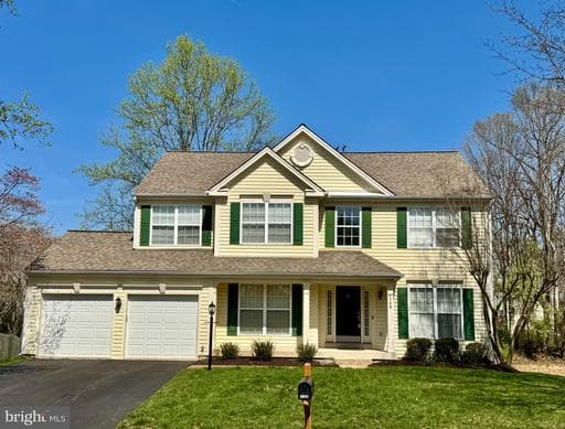 7748 Roseberry Farm Dr, Manassas, VA 20111-8231, United States - Photo 1