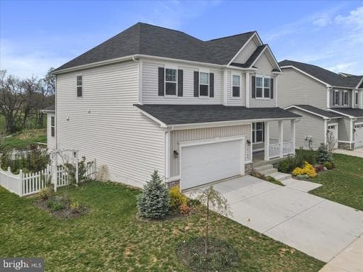 12155 FALLEN TIMBERS CIRCLE - Photo 1