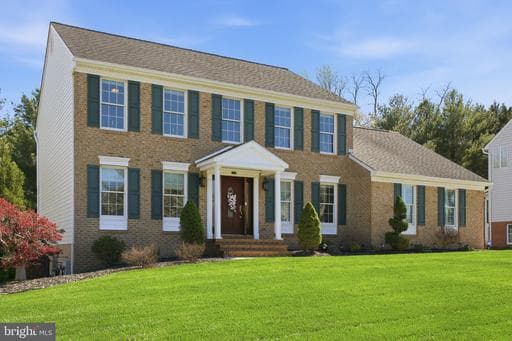217 ROLLING KNOLL DRIVE - Photo 1