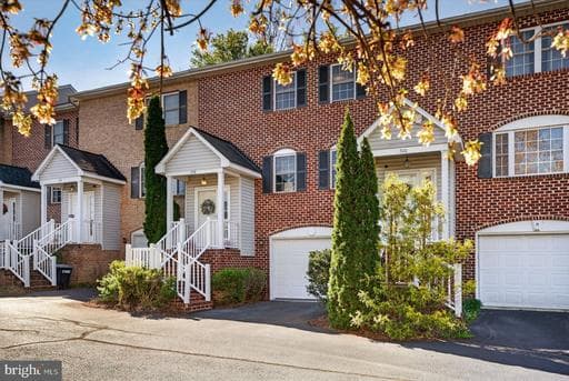 298 EMERALD DRIVE - Photo 1