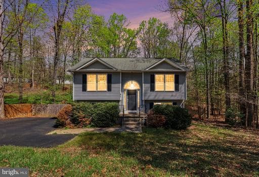 876 CAMPERS LANE - Photo 1