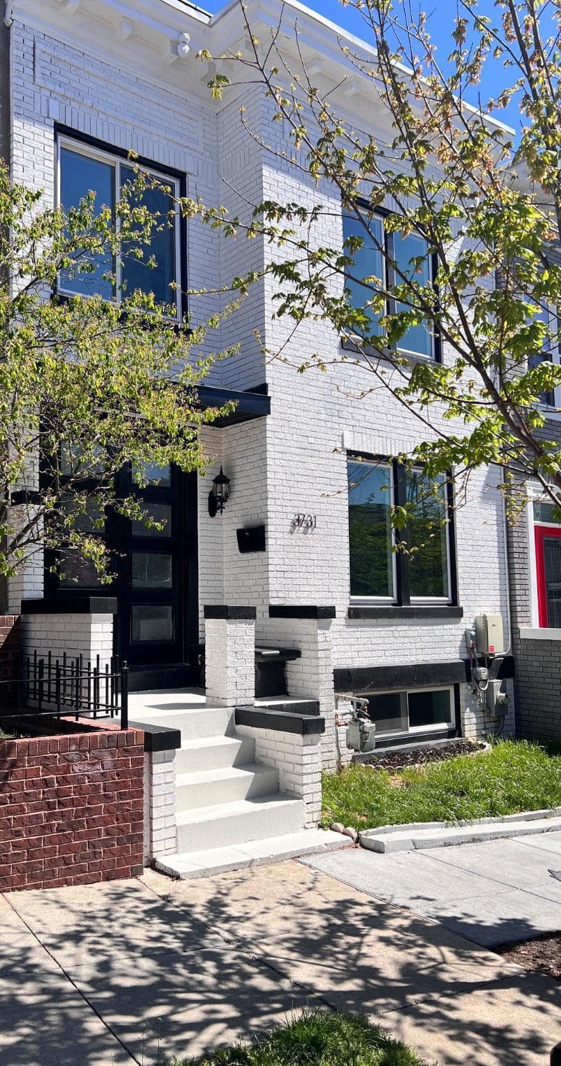 3731 9th St NW, Washington, DC 20010-1501, United States - Photo 1