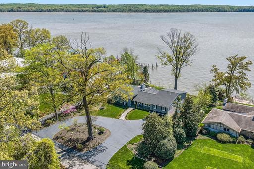 5801 RIVER DRIVE - Photo 1
