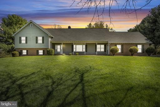 2871 CONSTELLATION WAY - Photo 1