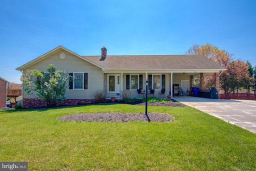 281 CREEKSIDE WAY - Photo 1