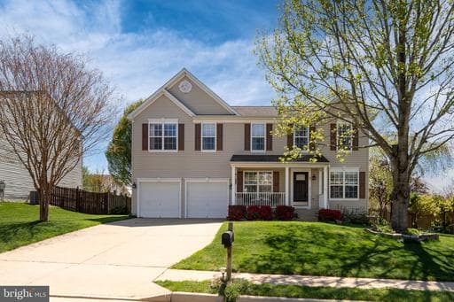 4 Granite Ct, Fredericksburg, VA 22406-7477, United States