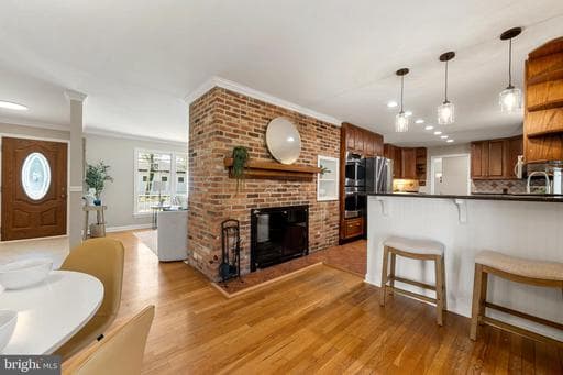 3319 MULBERRY STREET - Photo 1