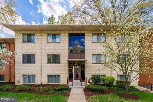 10420 ROCKVILLE PIKE 102 - Photo 1