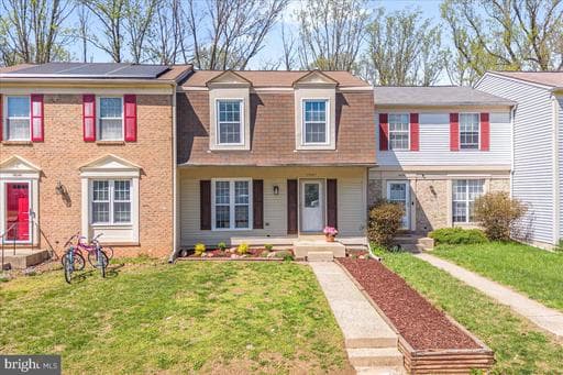 17641 Longview Ln, Olney, MD 20832-2080, United States - Photo 1