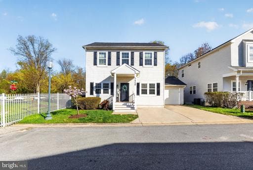 7548 COVE POINT WAY - Photo 1