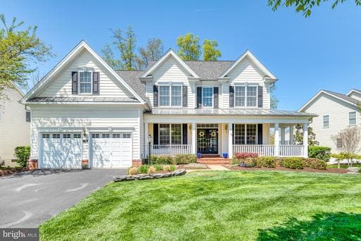 5814 SEVEN PINES COURT - Photo 1