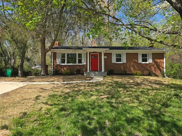 11300 Cheryl Dr, Upper Marlboro, MD 20772-2721, United States - Photo 1