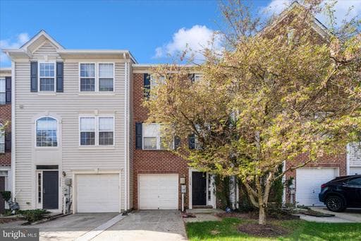 7704 ENGLISH OAK CIRCLE 10 - Photo 1